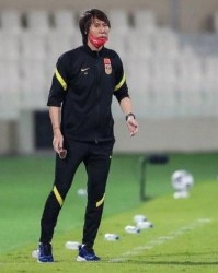  巴黎圣日耳曼豪购三将补强阵容  